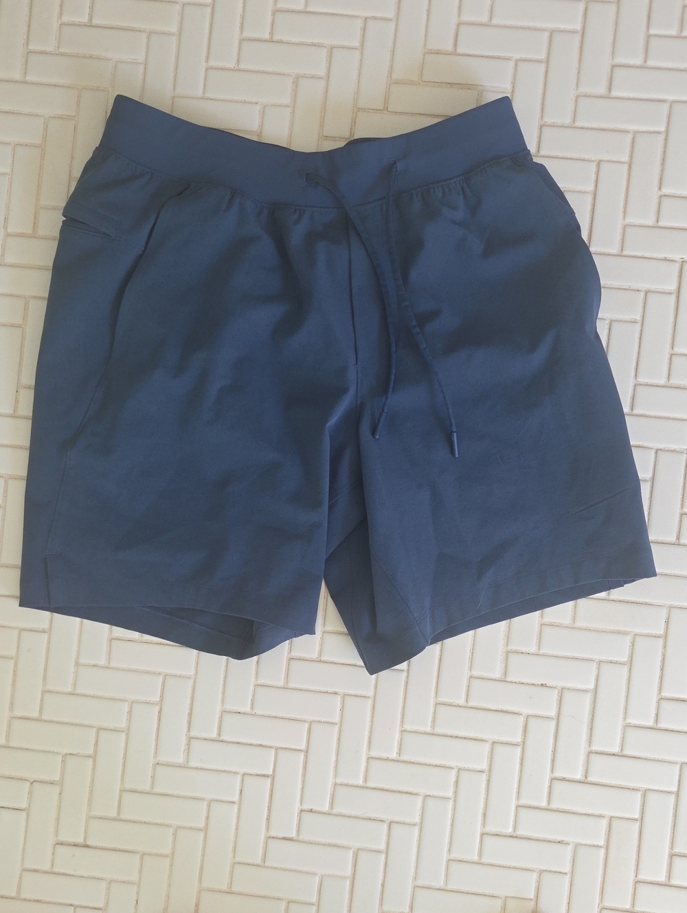 Lululemon Zeroed In Linerless Short 7 Inch Small